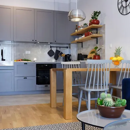 Dalmain Apartment Split